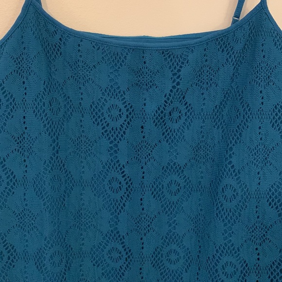 Ann Taylor Crocheted Top - Picture 2 of 5